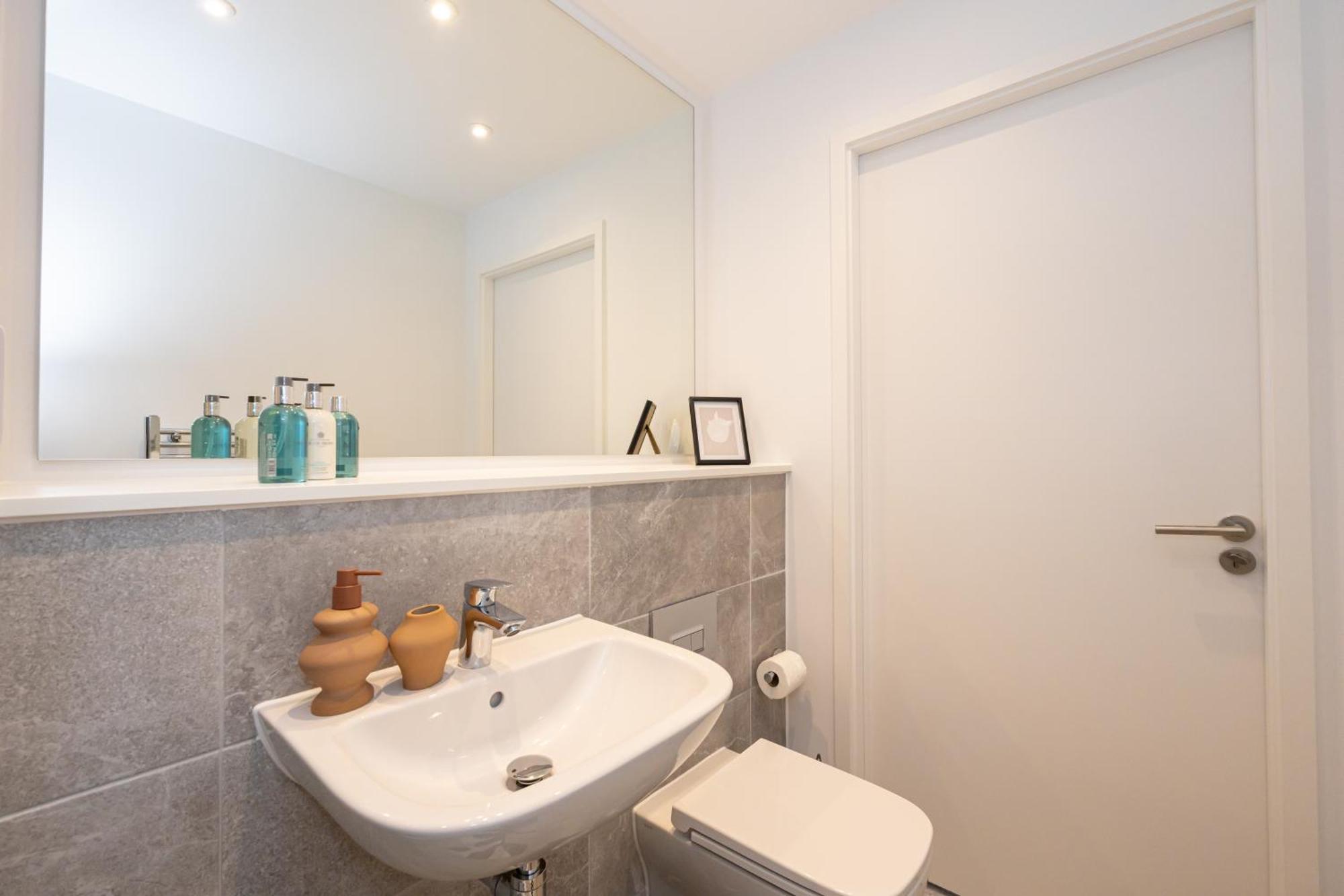 Apartamento Pet Friendly 2Br Near Station By Asquare Letting Mánchester Exterior foto